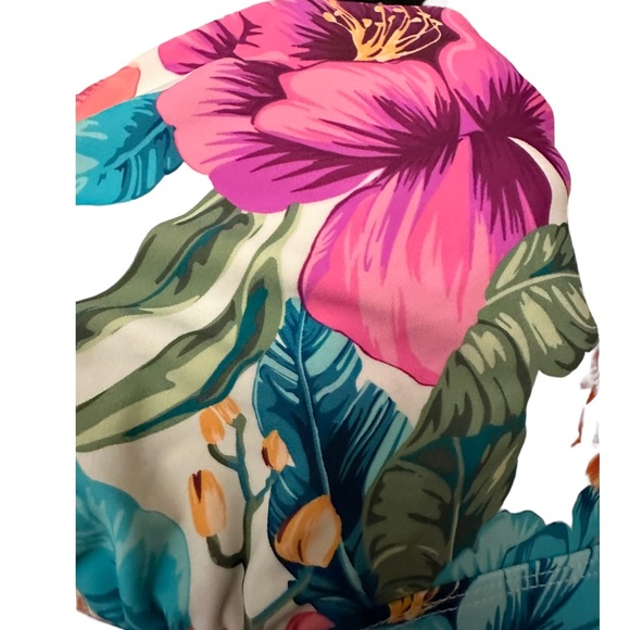 Gorgeous Plus Size Sexy Floral Bikini Set - Picture 8 of 9